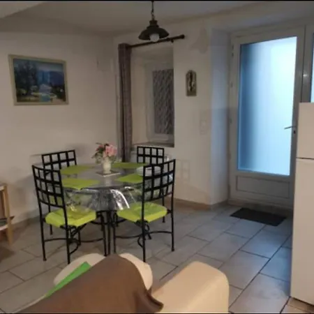 بيت للعطل Maison De Village Cosy